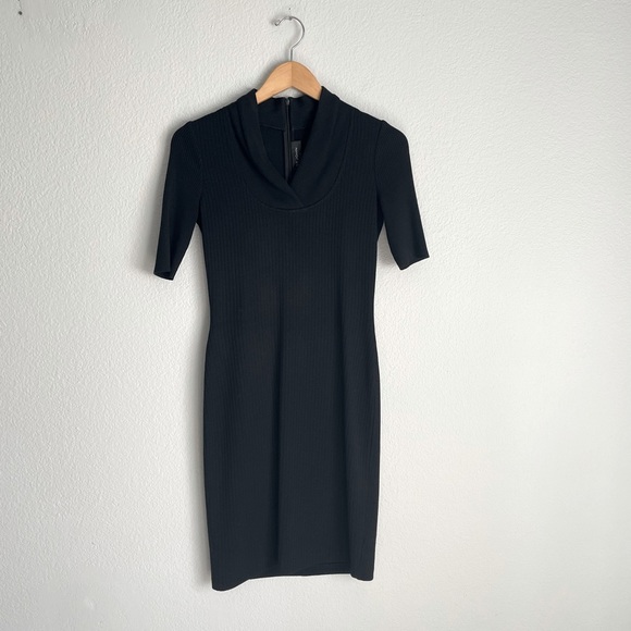 St. John Dresses & Skirts - St. John Knitted Ribbed Midi Dress